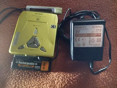 Kaufen Sony MD Walkman MZ-E33 +commande Par Cables +chargeur+ Accus Ministick+pochette. • 92€