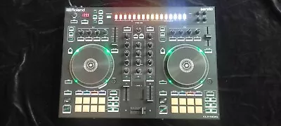 Kaufen Roland DJ-505 DJ Controller  (Used) (Headphone Volume Control Fault Please Read) • 450€