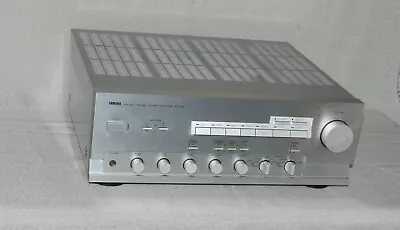 Kaufen Yamaha AX-900 - Natural Sound Stereo Amplifier  -  Schwerer Bolide / Silber  - • 195€