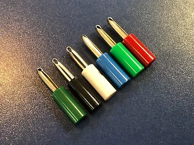 Kaufen Bananenstecker/Eurostecker Durchmesser 4mm ROT GRÜN WEIß SCHWARZ BLAU Länge 35mm • 3€