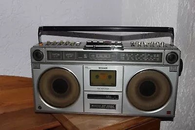 Kaufen Toller Ghettoblaster SHARP GF 9090 Radio Kassetten Recorder !!! • 26.50€