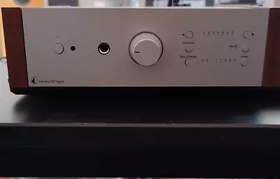 Kaufen Pro-Ject Pre Box S2 Digital Vorververstärker - Silber Mit Rosenholz-Seitenwangen • 400€