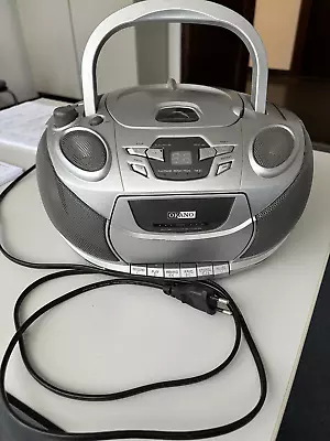 Kaufen OKANO CD Rewritable Compatible Player Radio Kassettendeck 90-er Jahre Silberfarb • 22€