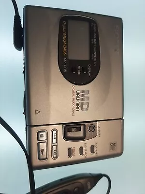 Kaufen 1 Sony MD Walkman MZ-R30, Mit Zubehör, Gebraucht. • 80€