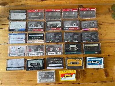 Kaufen 22  Audiokassetten Compactkassetten MC's TDK, Maxell, Sony Usw. 5 Leerhüllen • 25.51€