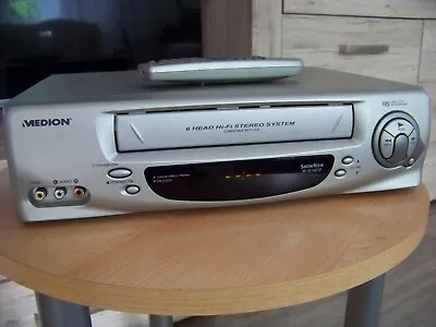 Kaufen Videorecorder Medion MD2845 6 Head HiFi Stereo System VHS DEFEKT • 37€