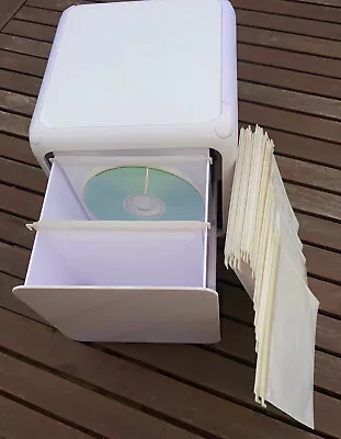 Kaufen DVD / CD Aufbewahrungsbox Würfel  Weiß  ( RETRO ) • 10€