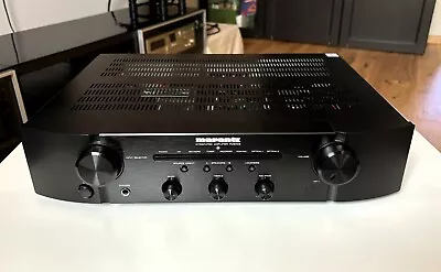 Kaufen Marantz PM6006 - Integrated Amplifier (Black) 2x45W (8 Ohms) • 399€