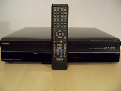 Kaufen Toshiba RDXV50KF - RD XV 50 KF - VCR/HDD/DVD-Recorder Mit 500GB -  **TOP** • 139€