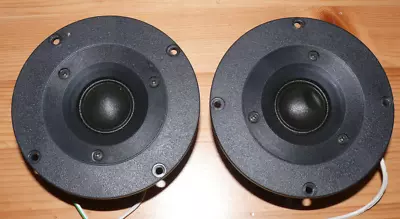 Kaufen 2 X Vifa D26 TG-20 06 Hochtöner Impedanz 6 Ohm Zustand Gut  • 55€