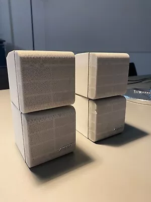Kaufen 2x Bose Acoustimass Lifestyle Doppelcubes Series II Lautsprecherboxen In Weiß • 65€